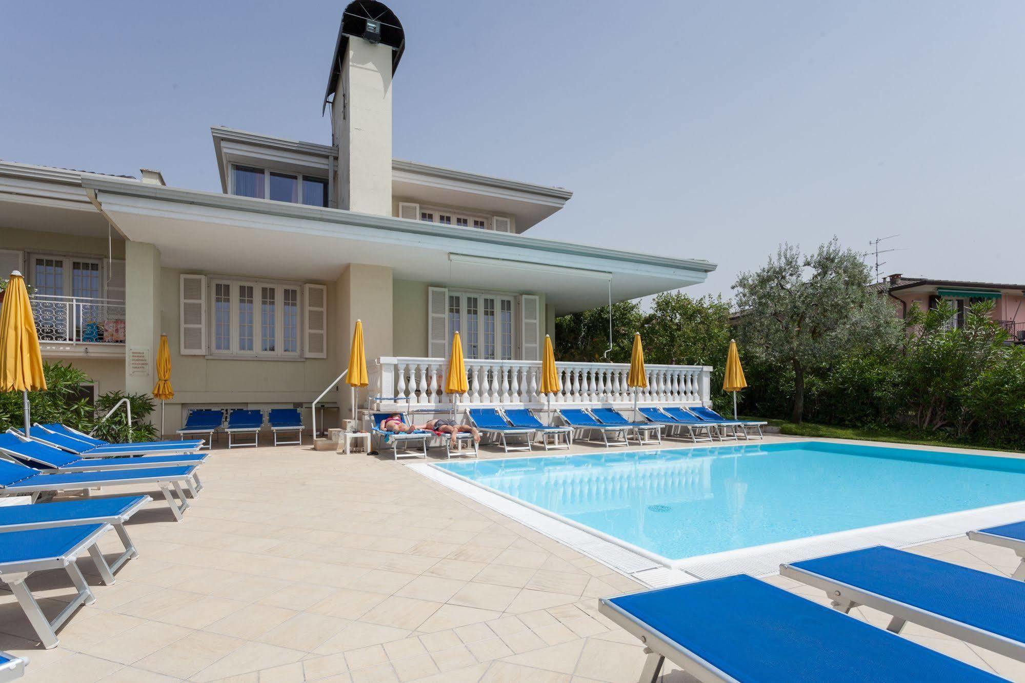 Hotel Gardenia & Villa Charme Adults Friendly 4Star Service Bardolino Exterior foto