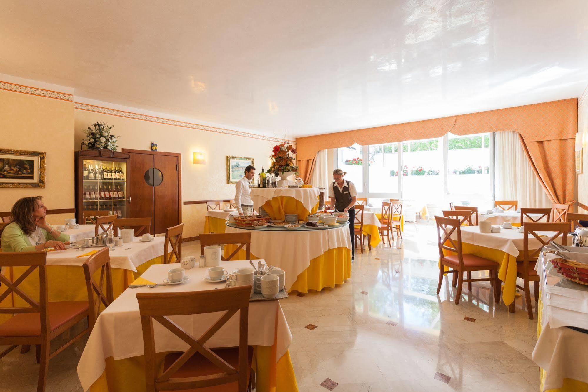 Hotel Gardenia & Villa Charme Adults Friendly 4Star Service Bardolino Exterior foto