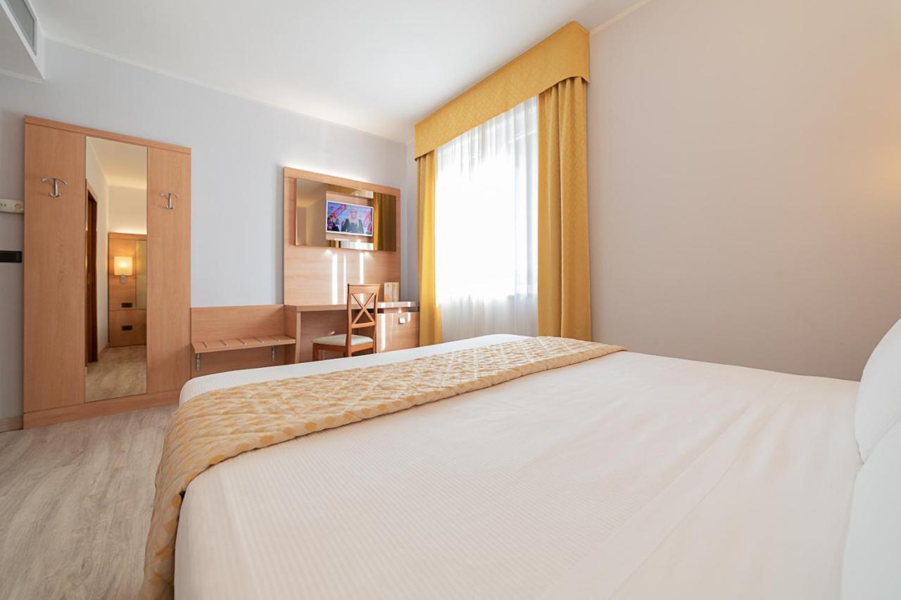 Hotel Gardenia & Villa Charme Adults Friendly 4Star Service Bardolino Exterior foto